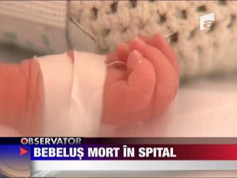 Bebelus mort in spital