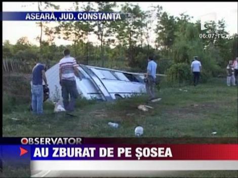 Au zburat de pe sosea