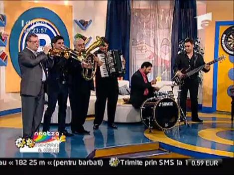 Monica Anghel si Mahala Rai Banda - Flori de mar