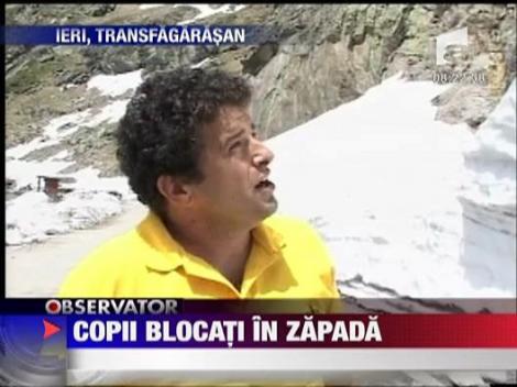 Copii blocati in zapada