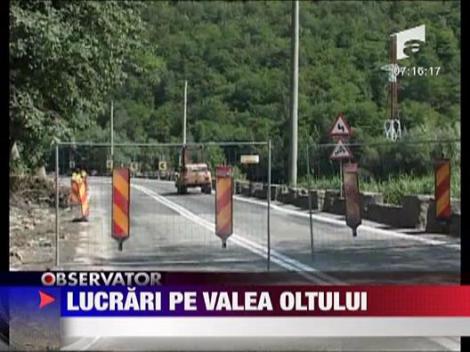 Trafic oprit pe Valea Oltului