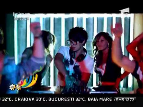 Sunrise Inc vs. Starchild - Lick Shot