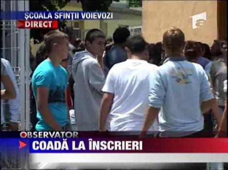 Coada la inscrierea la liceu