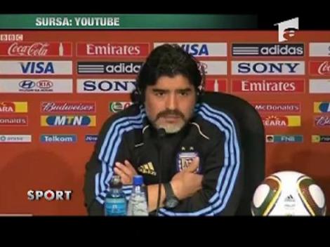 Intrebarea care l-a pus pe Maradona in dificultate