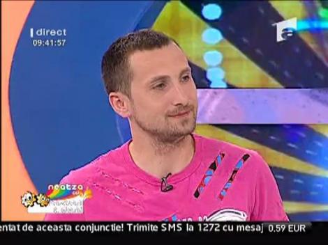 Radu Ile ii dedica o piesa vecinei Crudu