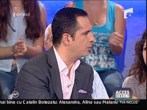 Pasiunea lui Carmen Serban: picioarele intinse sus pe pereti