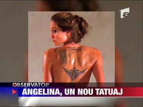 Angelina, un tatuaj nou