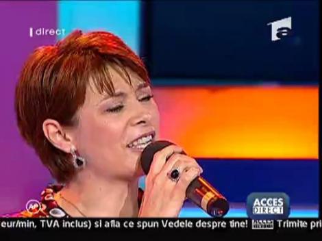 Adriana Antoni - un cantec "de criza" la Acces Direct