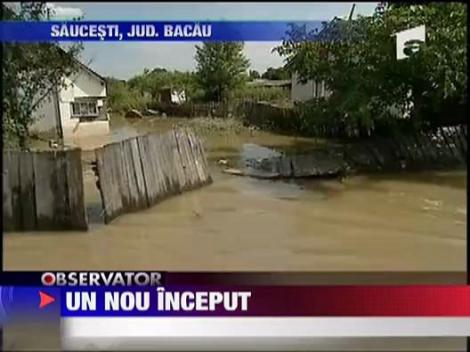 Un nou inceput! Sinistratii se intorc la casele lor