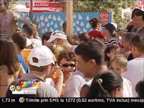 AMF - She's not over you