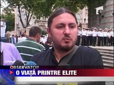 O viata printre elite