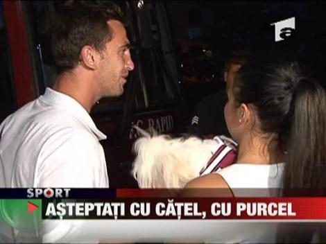 Asteptati cu catel, cu purcel