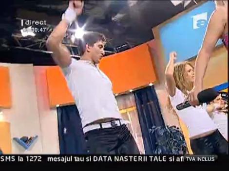 Trupa 3 Elle a cantat la Neatza