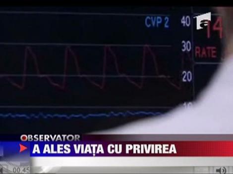 O clipire i-a salvat viata