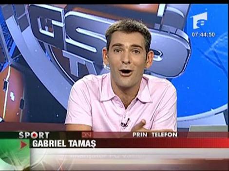 Tamas se tine de glume