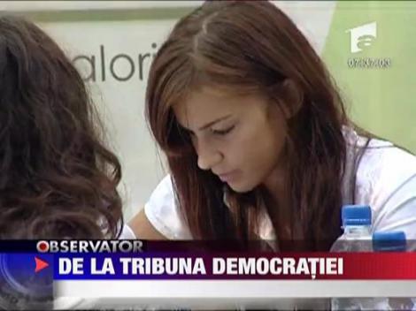 De la tribuna democratiei