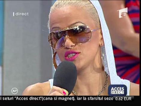 Anda Adam isi doreste o vacanta alaturi de iubit