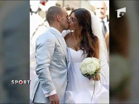 Wesley Sneijder, fotbal cu iubita in luna de miere