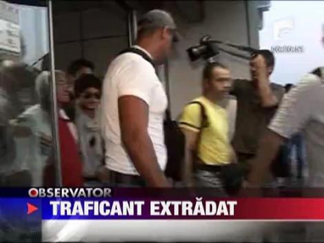 Traficant extradat! Shimon Naor a ajuns in Romania