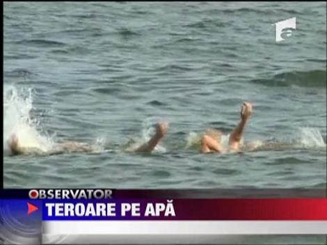 Teroare pe Dunare! Loviti de un skijet