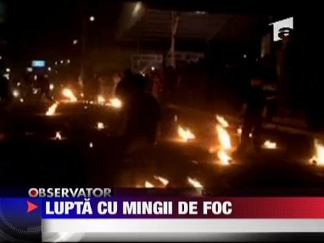 Festival cu mingi de foc