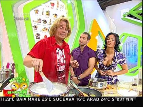 Orez cu lapte cu sote de prune brumarii