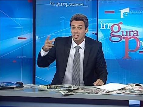 Mircea Badea: "Ce cauta politicienii la deschiderea anului scolar?"