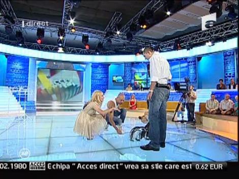 Pinguini in platou la Acces Direct