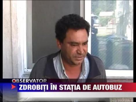 Zdrobiti in statia de autobuz