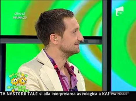 Machete, o durere in stomac