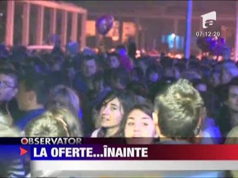 Imbulzeala mare la reduceri intr-un hipermaket din Drobeta Turnu Severin