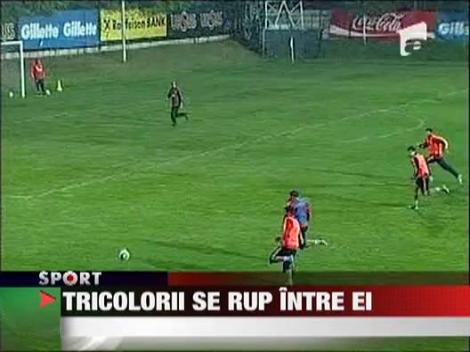 Tricororii se rup intre ei