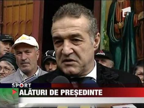 Gigi Becali, alaturi de presedinte