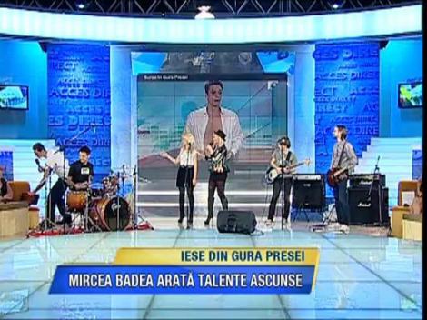 Imagini memorabile: Delia şi Mircea Badea, într-un duet de excepţie, la "Acces Direct"! Nu o să îi mai vezi niciodată aşa