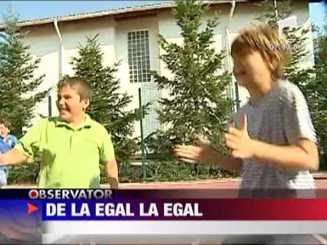 Felicia: De la egal la egal cu cei mici