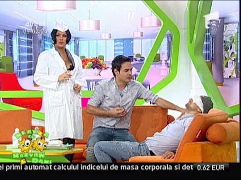 Doctorul Razvan si asistenta Daniela