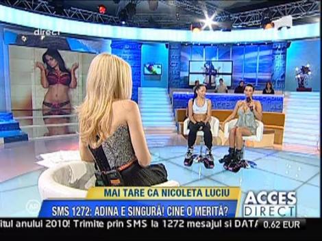 Kangoo Jumps in rochita scurta si decolteu adanc