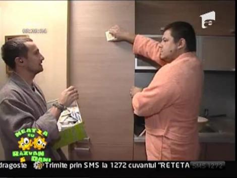 Meteo din garsoniera lui Dani