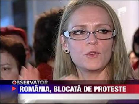 UPDATE! Protestatarii au invins. Ministrul promite plata stimulentelor incepand de luni