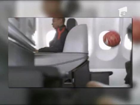 La Manchester United se joaca fotbal in avion!