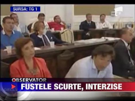 Fustele scurte, interzise