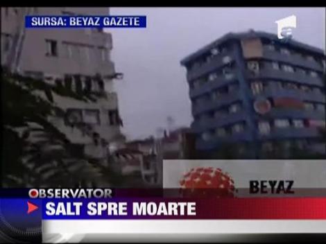 Socant!!! Sinucidere in direct