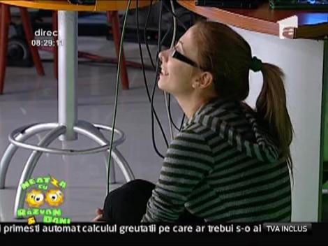 Razvan si Dani cauta un nume de pisica