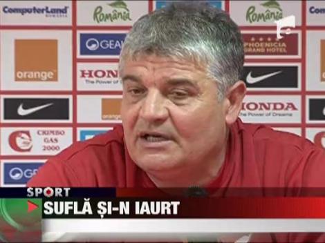 Cainii sufla si-n iaurt