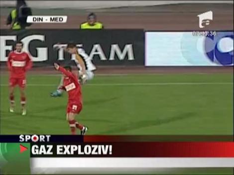 Gaz exploziv! Eric, innebunit de arbitri