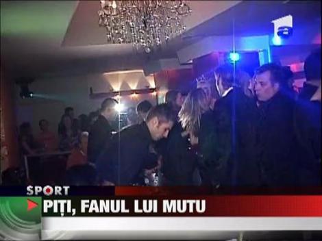 Piti, fanul cu Mutu