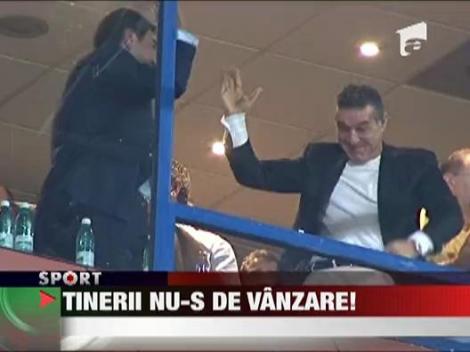 Andone: "Tinerii nu-s de vanzare!"