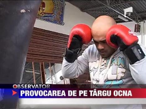 Perversu de pe Targu Ocna s-a antrenat cu Leonard Doroftei pentru meciul vietii