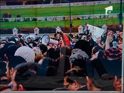 Poze inedite de la protestul lui Badea