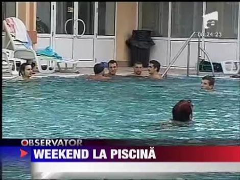 Weekend la piscina